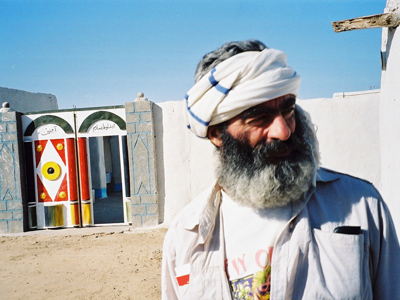2004 - Sudan, Sali